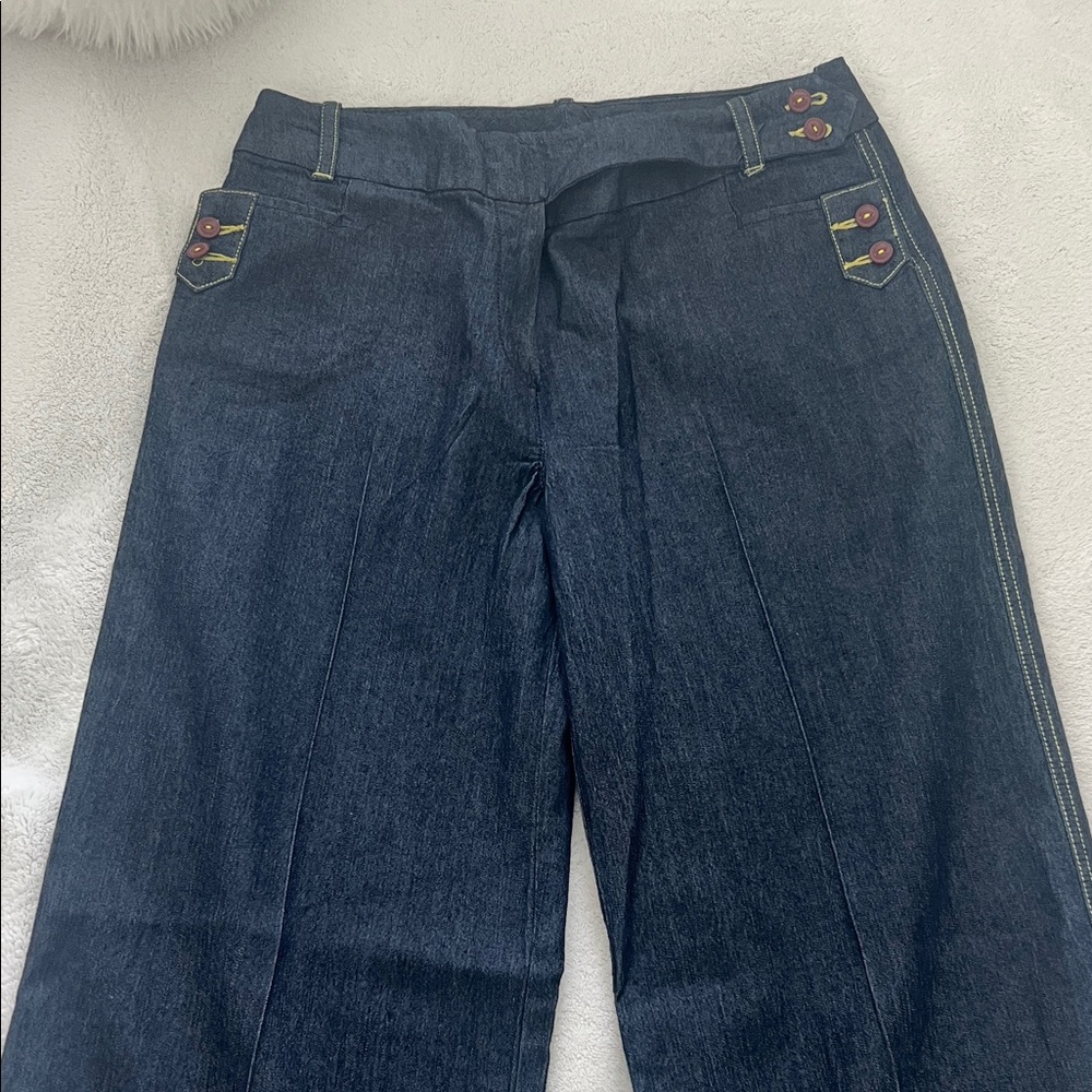 Larry Levine Dark Blue Women's Jeans with Button Accents